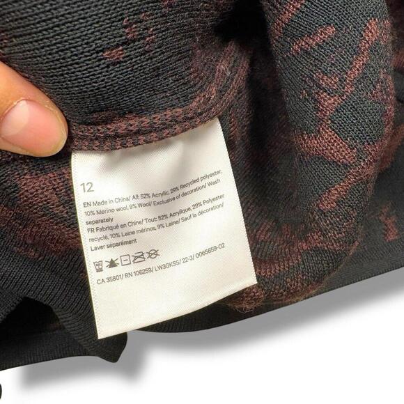Lululemon Jacquard Multi-Texture Crew Neck Sweater size 12 heathered Vapor HVPR - Picture 7 of 9